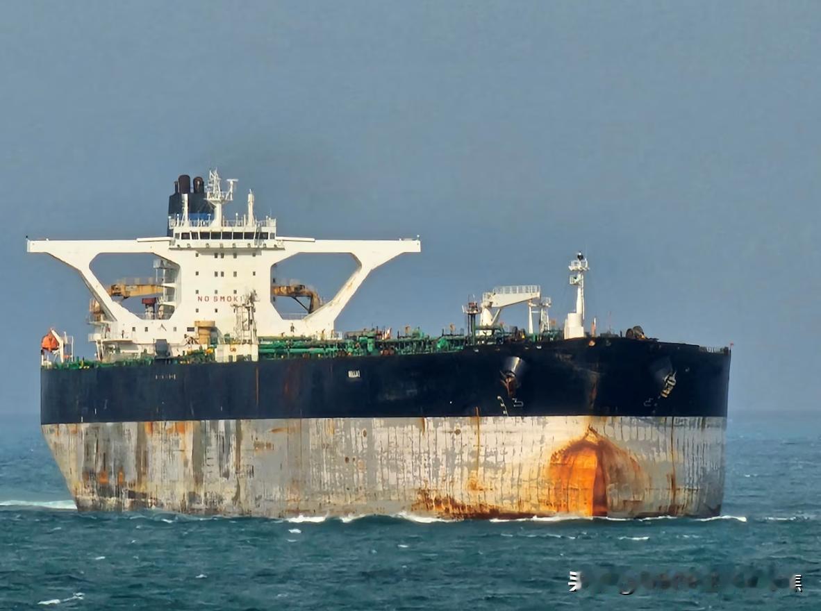 美国副总统万斯称扣押油轮是伪造的假俄罗斯油轮，而这艘名为贝拉1号的油轮曾在18天