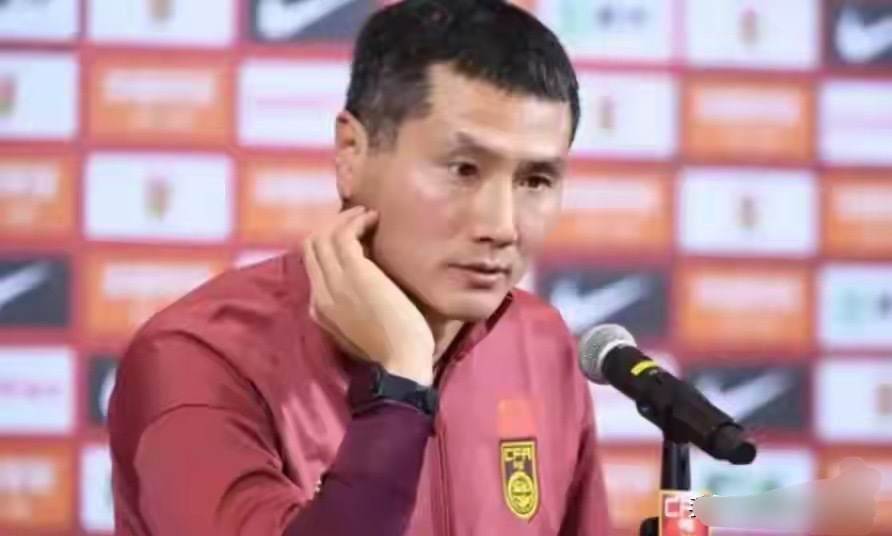 3月22日，中国足协公布新一期26人大名单后出现人员变动。据爆料，塞尔吉尼奥或将