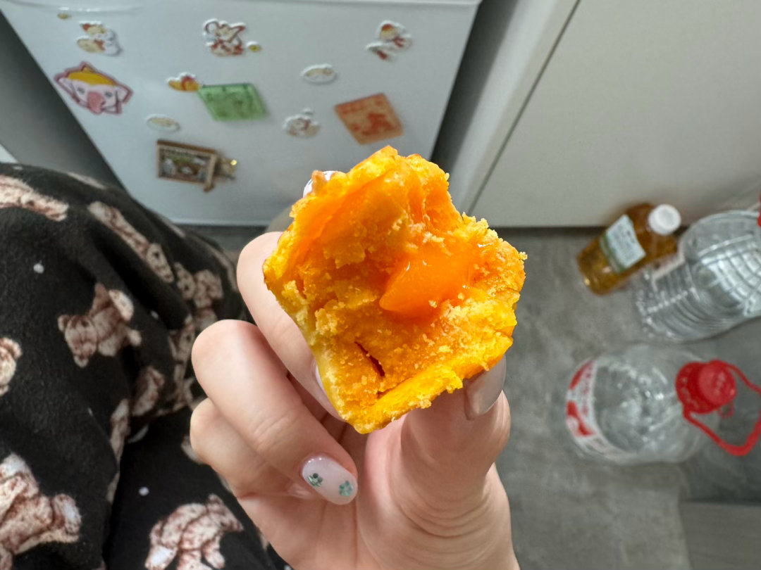 好久没吃这种重量级甜食了 ​​​