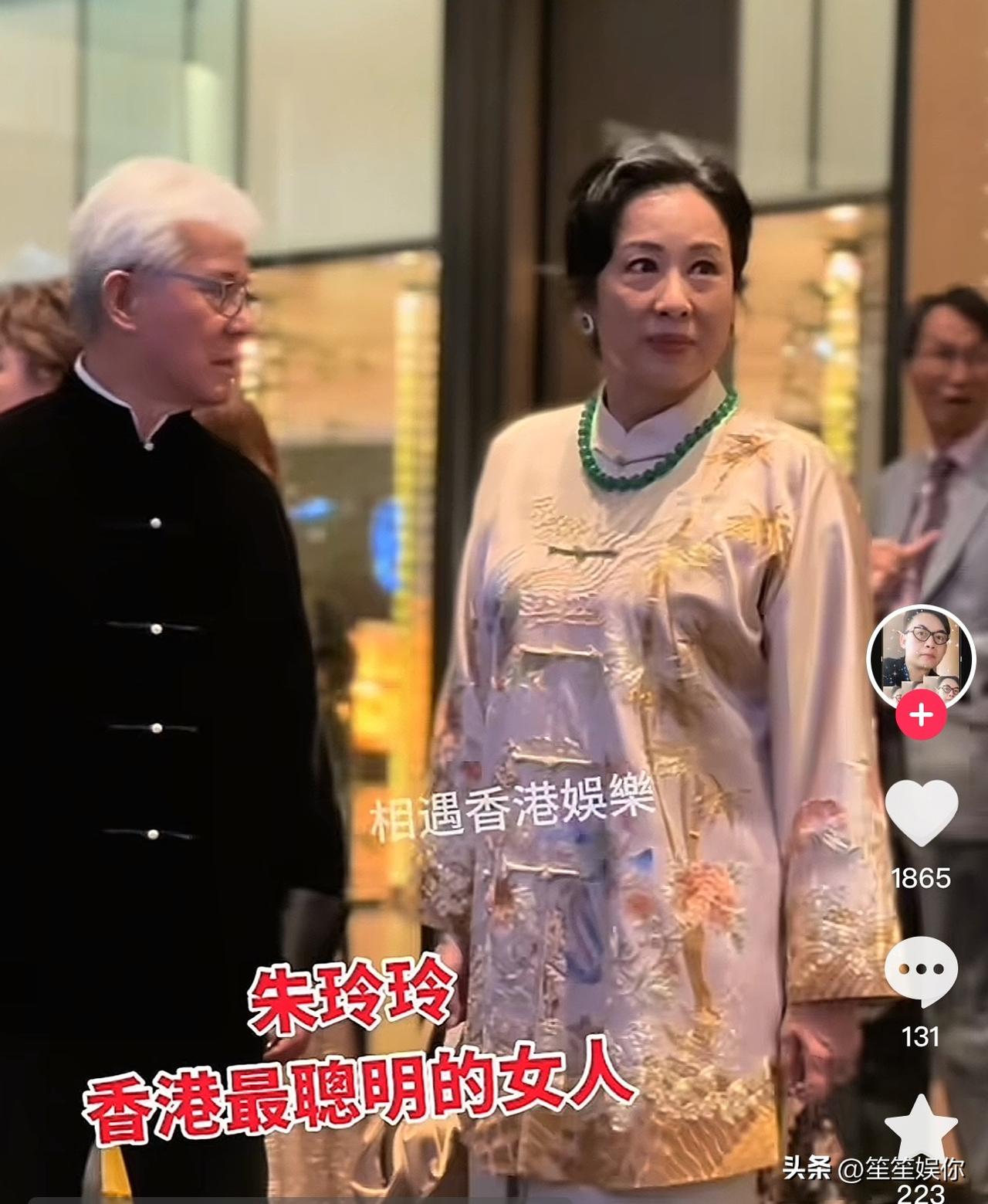 朱玲玲被誉为香港最聪明的女人，其实赢在“舍得”与清醒。20岁嫁入霍家，朱玲玲用港