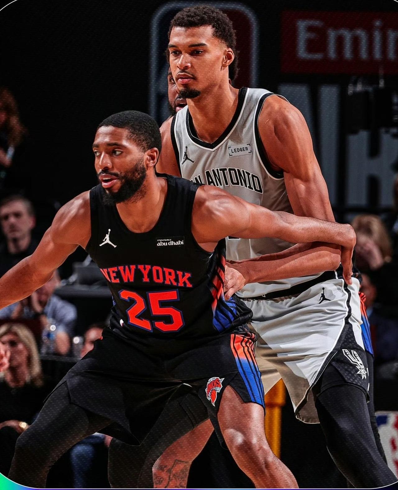 马刺功亏一篑：哈珀高级货，文班、福克斯背锅。
大热必死，本以为马刺过了雷霆志在夺