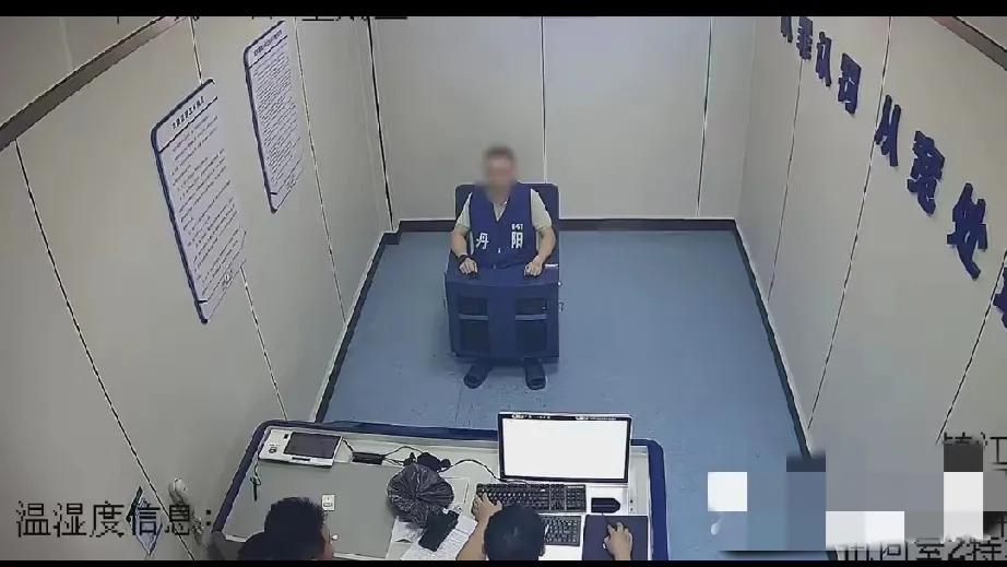 美容工作室背后的“千万非法套现”风云

在我们的生活中，美容工作室通常是让人放松