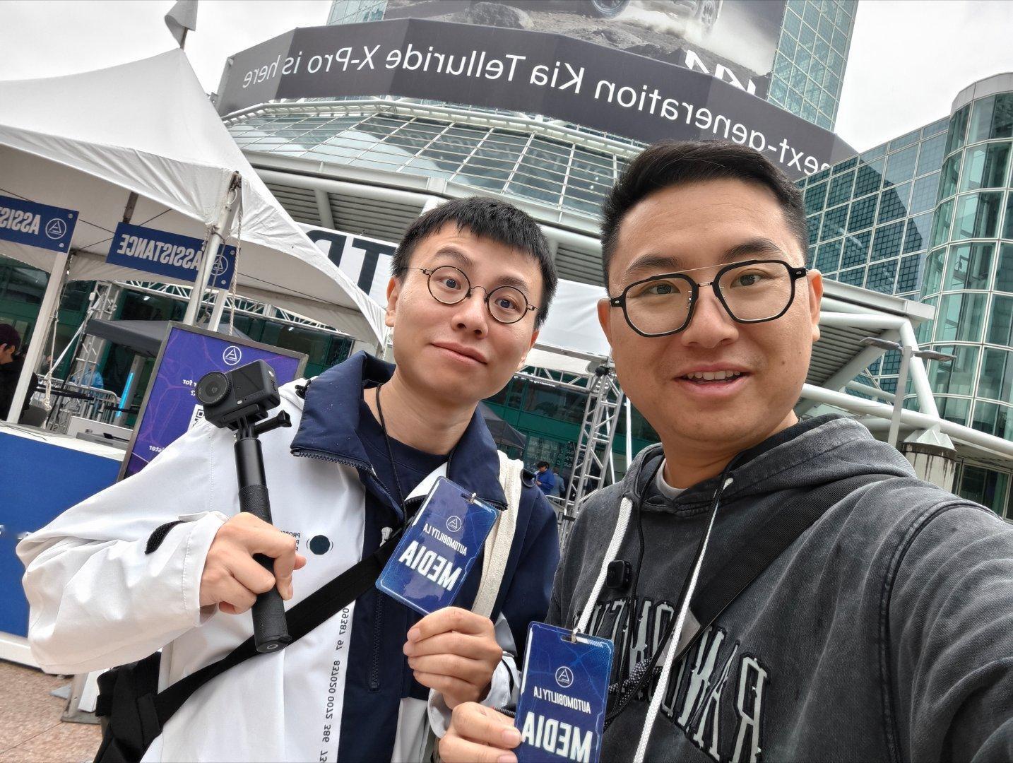 大家在忙活 我也要加入，和昌老师来洛杉矶车展，可能我俩是唯一两位在车展的中文媒体