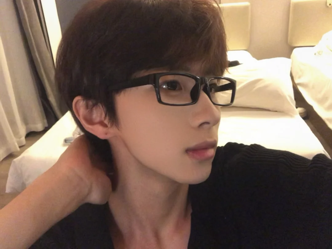 可以不要有那么多情绪吗 我们只是网友