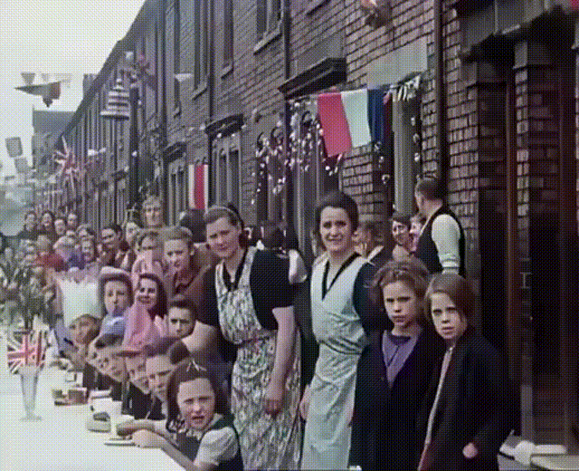 81年前的英国，1945年5月8日，欧洲胜利日，那时候的英国是多么的不同，虽然是