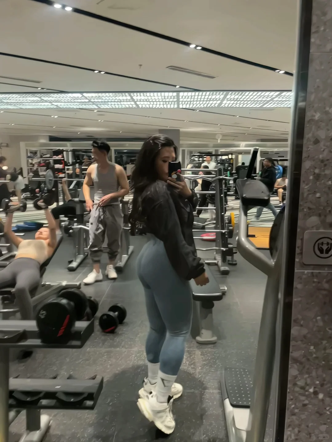 常年撸铁的女生在市面上不流通