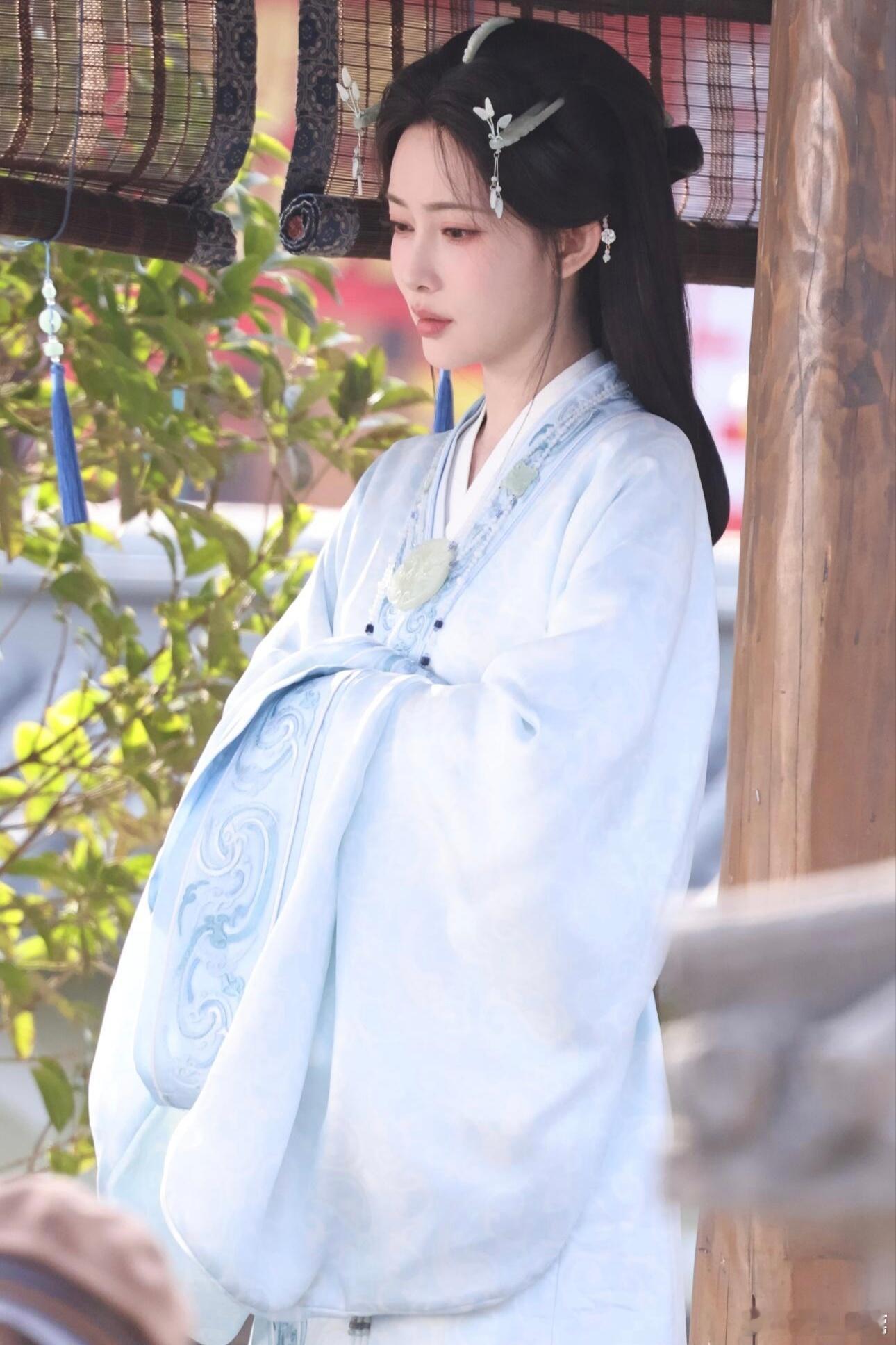 孟子义沈妙路透就这样美到我心坎里孟姐是香香软软萌萌的 