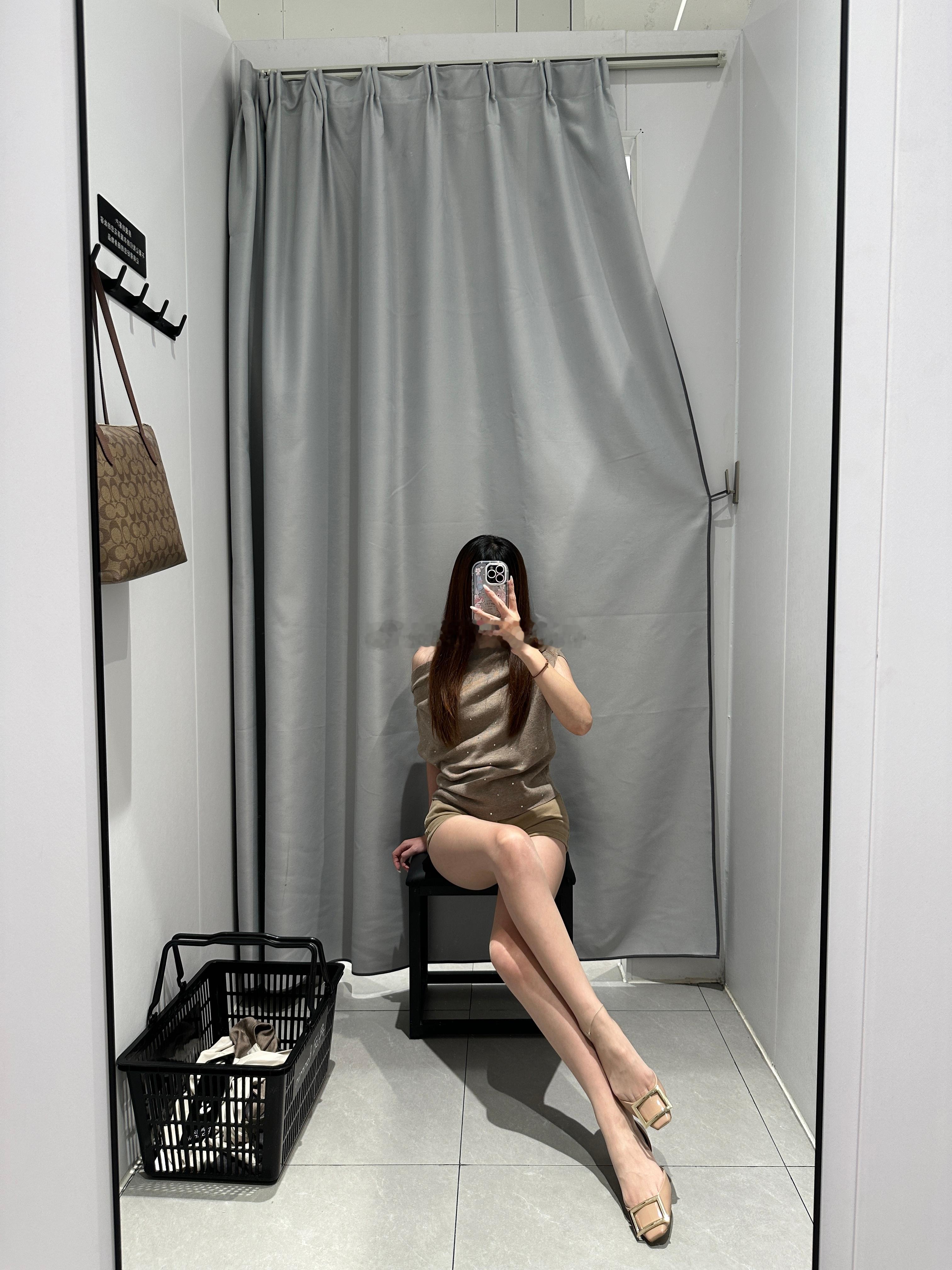 奶茶系穿搭[吃馕]时尚穿搭今天穿什么ootd ​​​