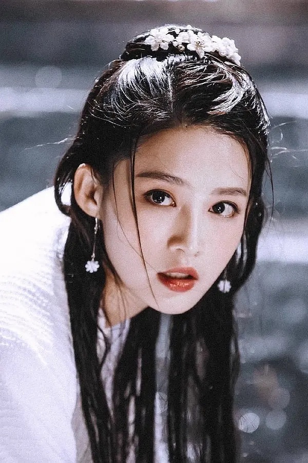 李沁真是各种角度的美 各种特质的美 ​​​