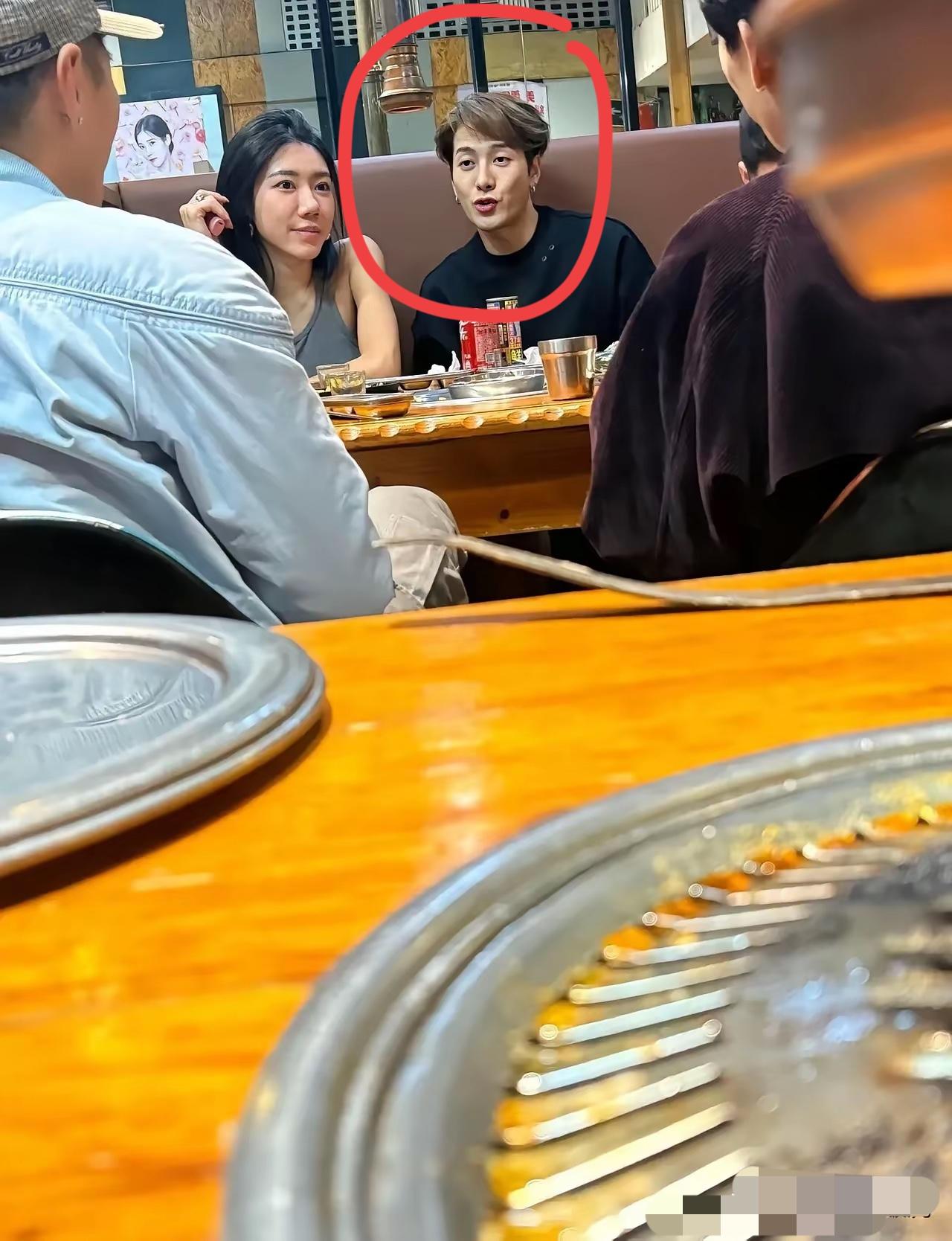 这是哪位大佬在聚餐