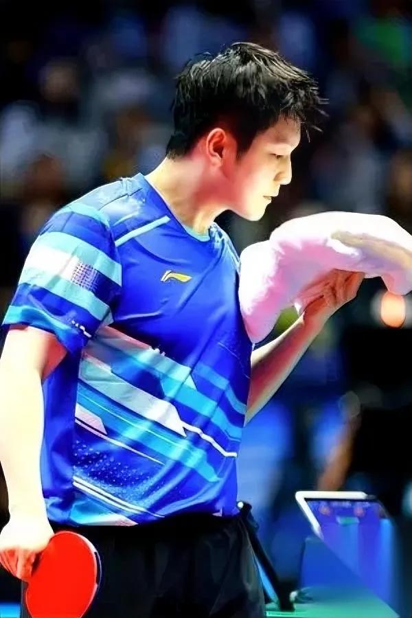 别眨眼！

小胖杀回全运，只为一件事——

把当年那碗饭，变成一座金山！

八一