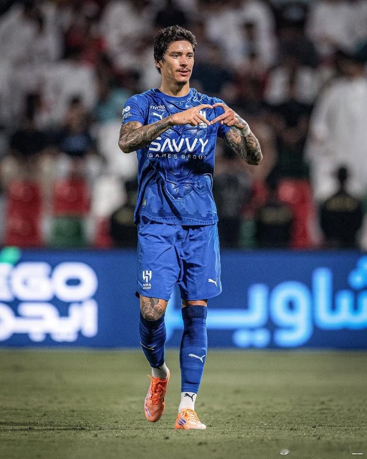 亚冠精英联赛第6轮，利雅得新月1-0客胜阿联酋球队沙迦，排名西亚第一。努涅斯第8