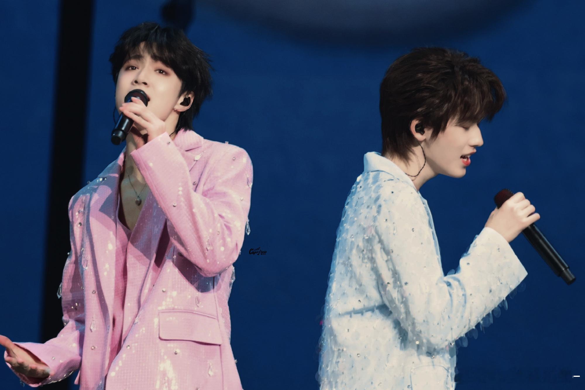 文轩 🐺🐟文轩世界第一初恋 “这电话是你想打就打想挂就挂的吗”烟花升停在星夜