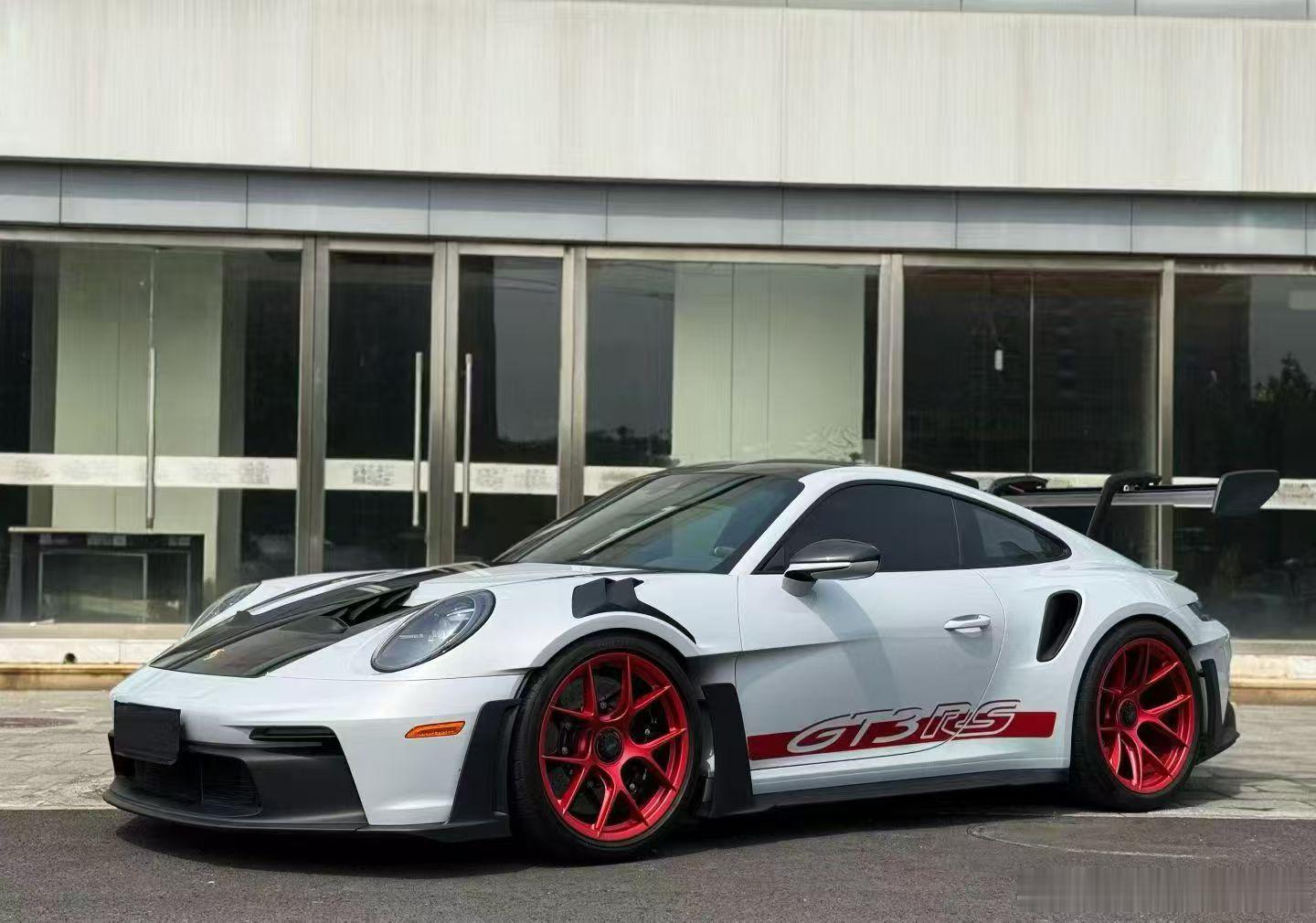 保时捷 992GT3 RS、谁能拒绝🐸中蛙王 