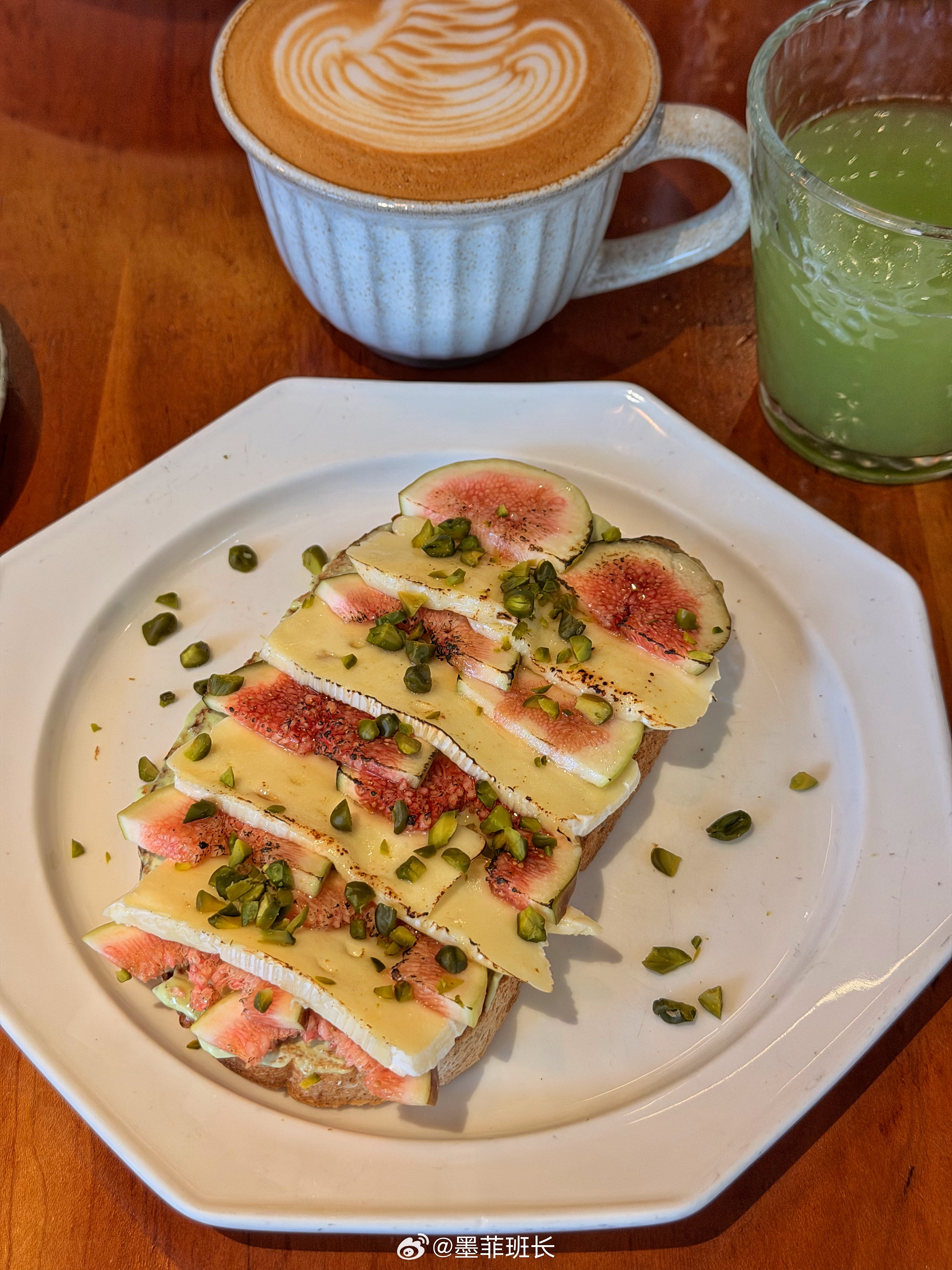 🍂🍂🍂久违的约会日一起吃漂亮饭喝咖啡陪我见设计师陪他去办公室11月于我们来