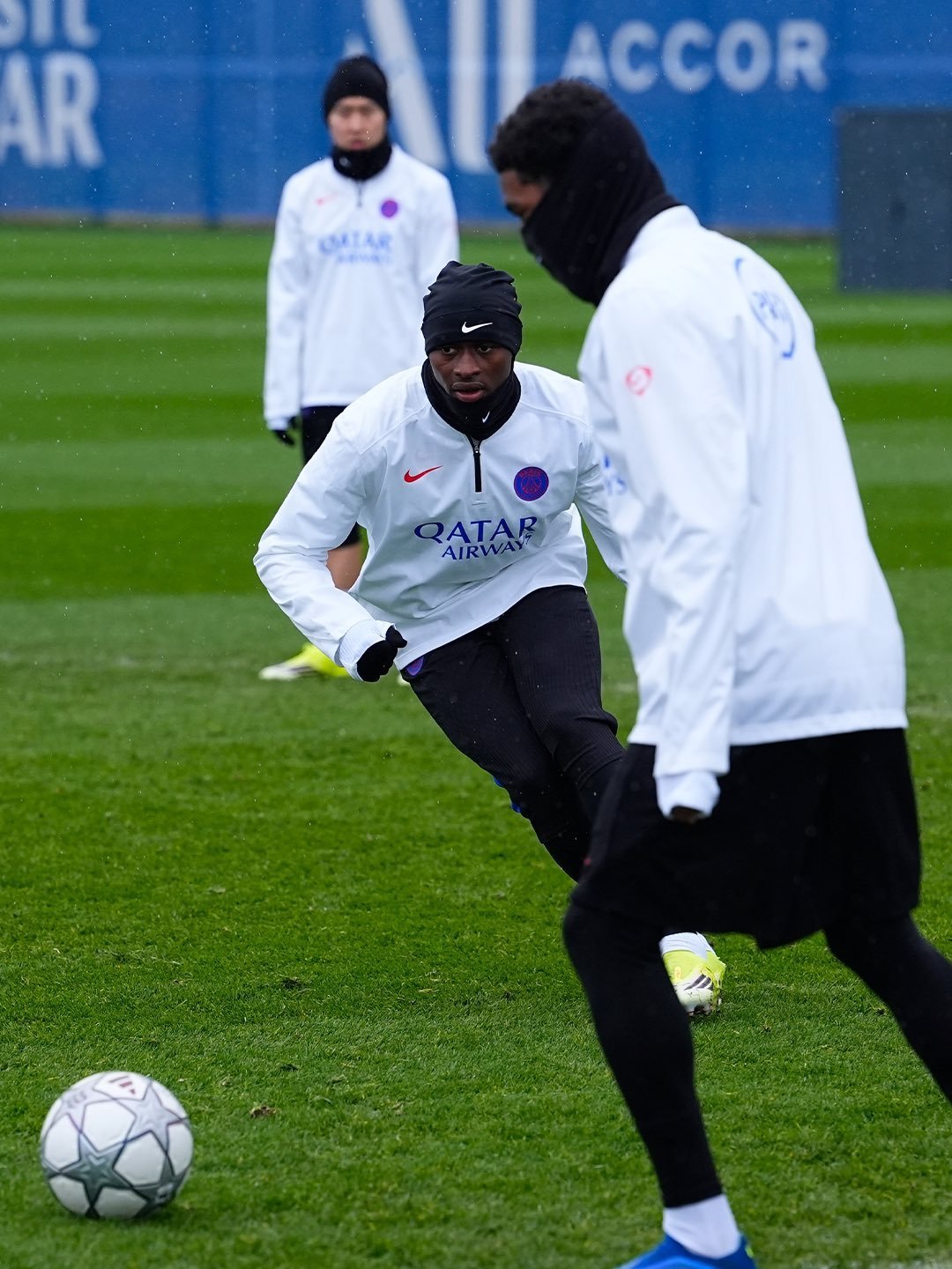 欧冠  备战巴黎圣日耳曼