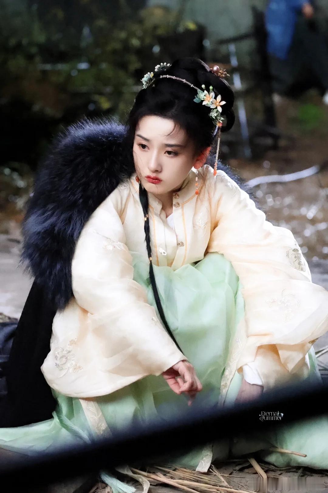 宋祖儿 芙芙是奶黄包包，哭哭也好可爱。 