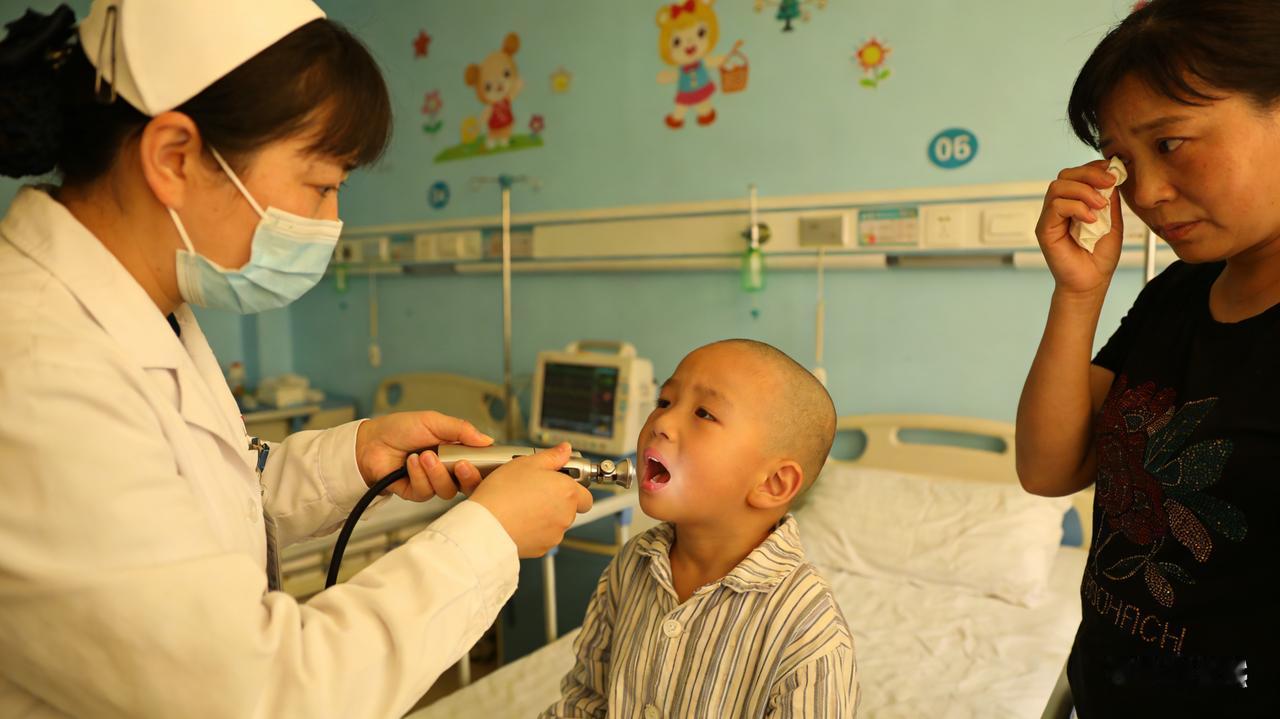 2026年1月14日，李亚鹏通过社交平台发布视频，披露北京嫣然天使儿童医院因拖欠