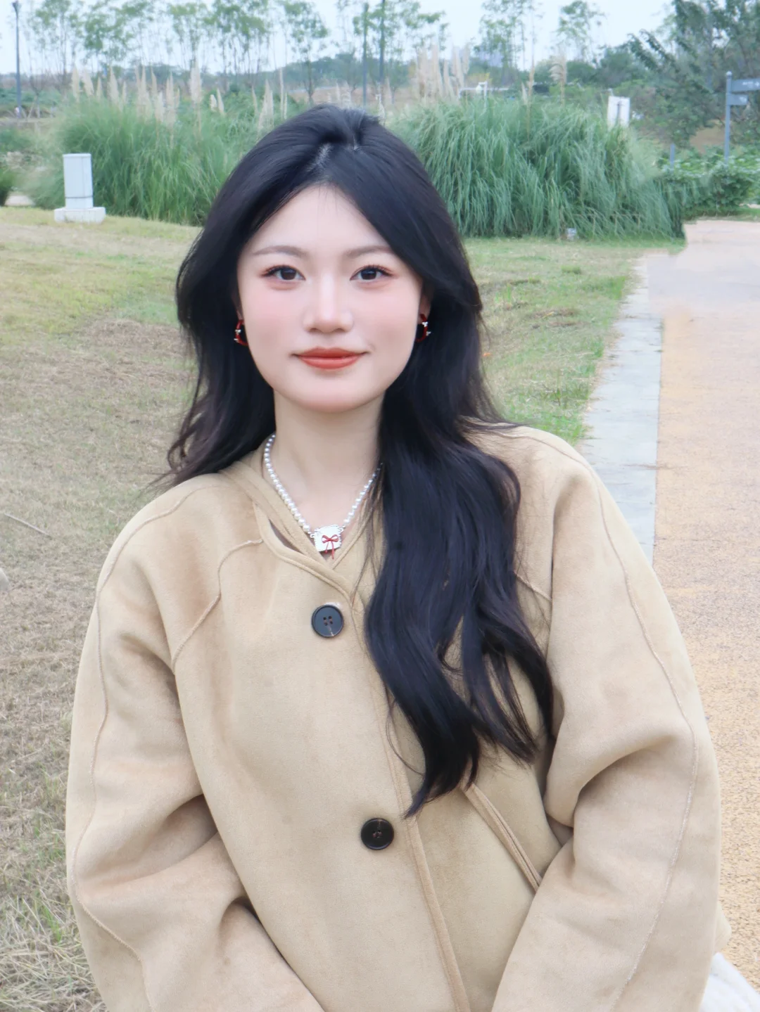 方圆脸 适合波浪卷气质型