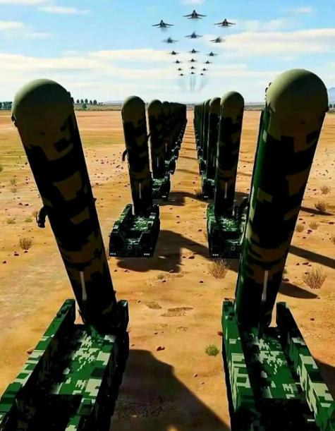 别看伊朗把周边的美军基地炸了个稀巴烂，但实际上导弹被拦截了不少！这时候就有人担心