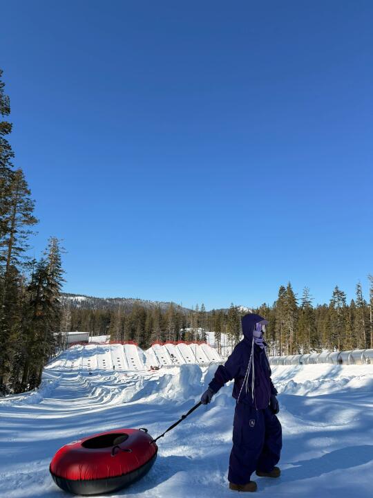 Tahoe滑雪顺便玩个超刺激的Tubing