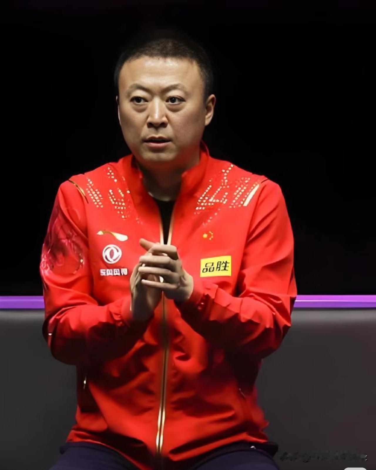 国乒女队没有队长，我觉得这应该就像学校选班长一样吧。
如果大家都优秀，不需要管理