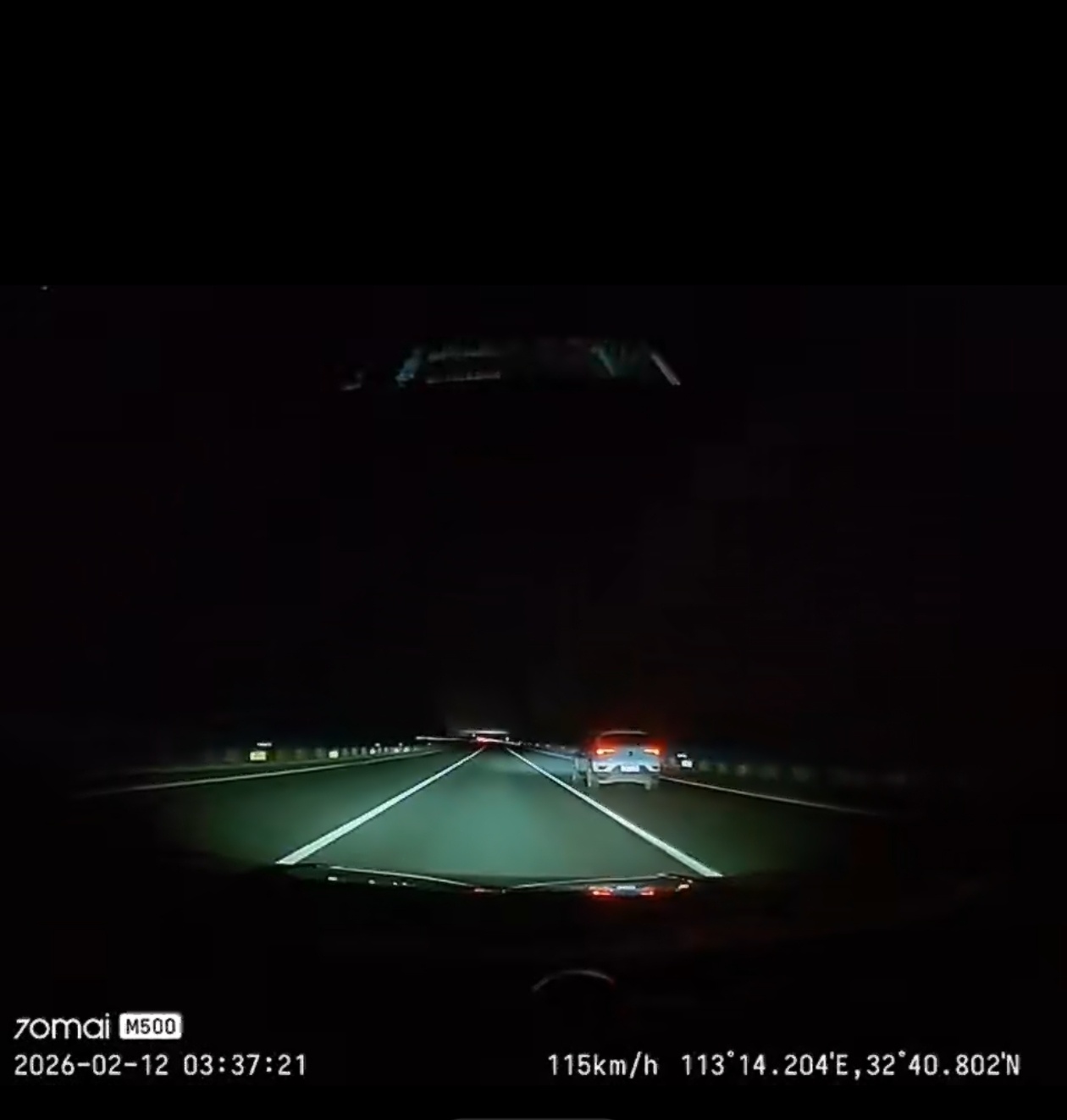 30秒内3次预警救了一车人 现在的车真智能，安全“意识”越来越强。据报道，日前，