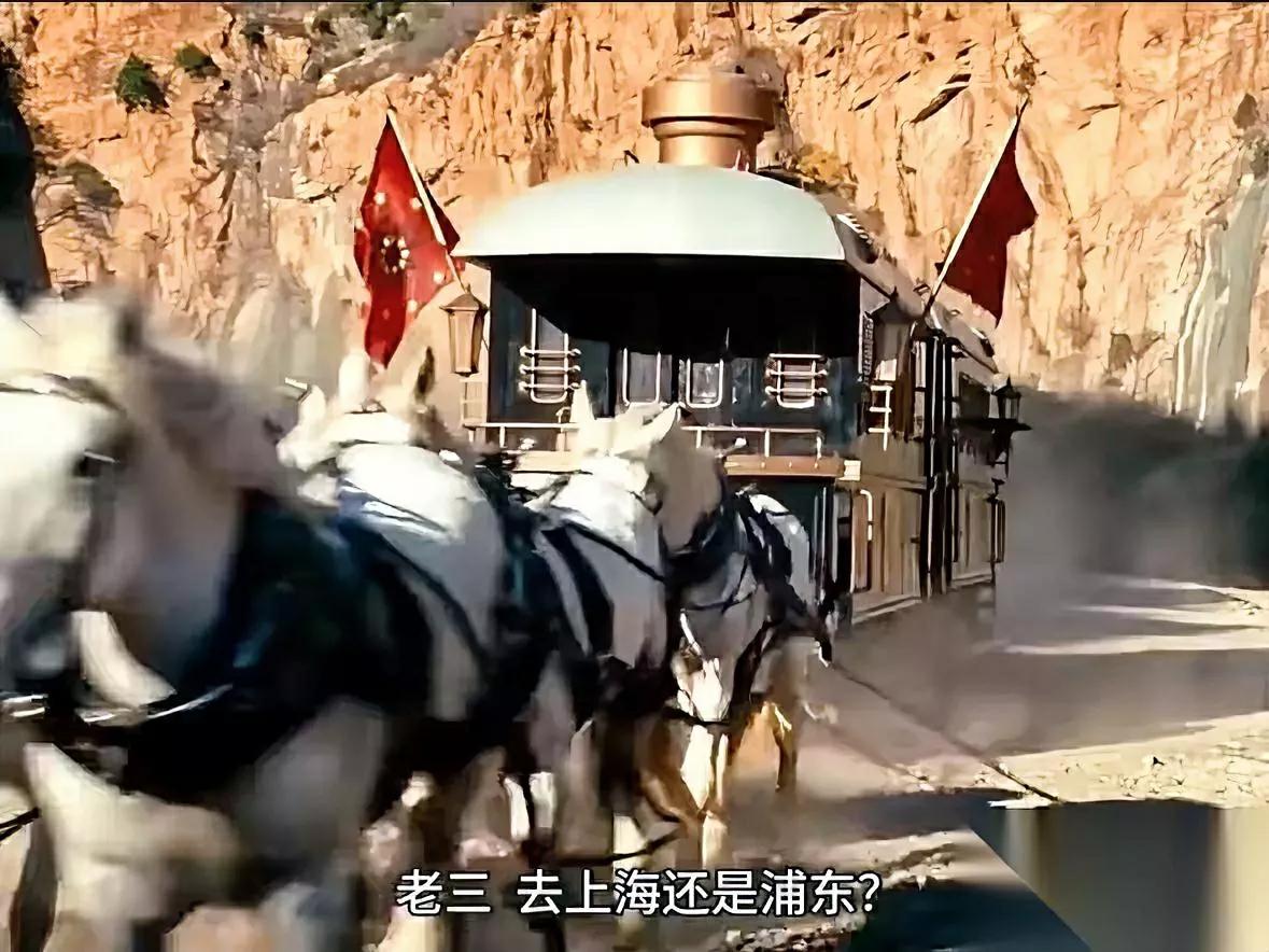 现在才懂，为什么教员晚年读到“六朝何事，只成门户私计”会哭到白发乱颤——那不是老