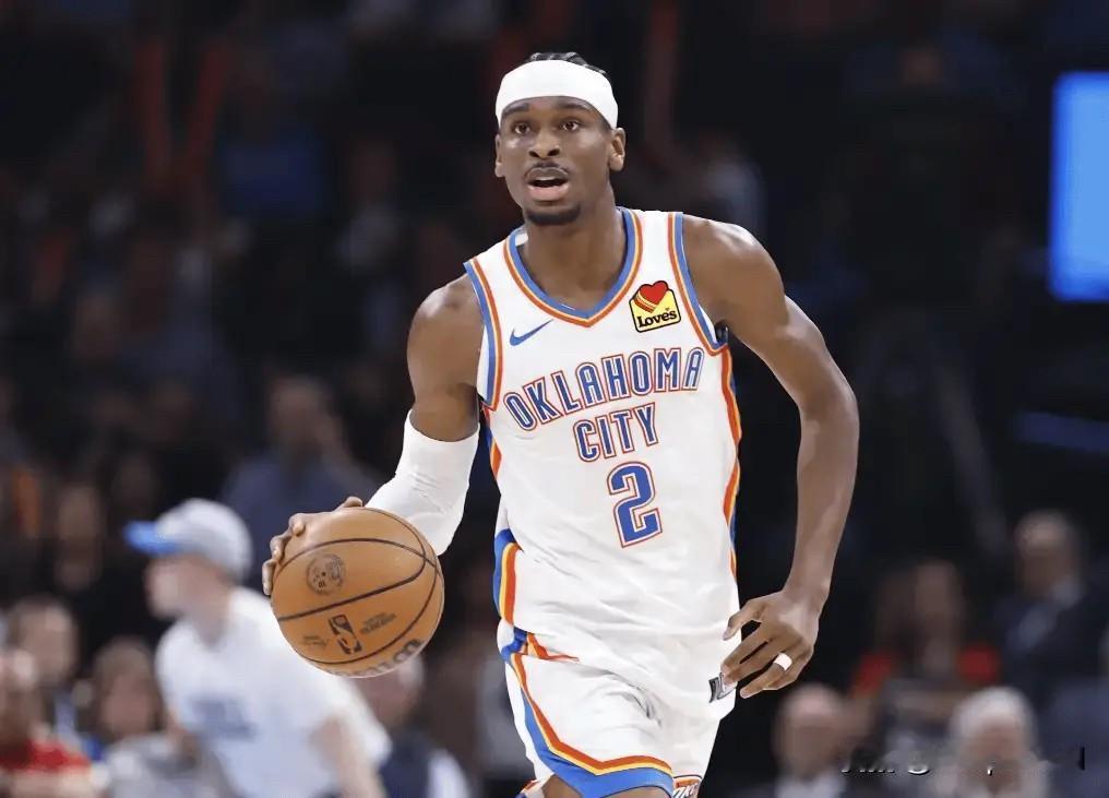 NBA常规赛圣诞大战，雷霆主场迎战马刺的比赛已经结束，最终雷霆以102-117不