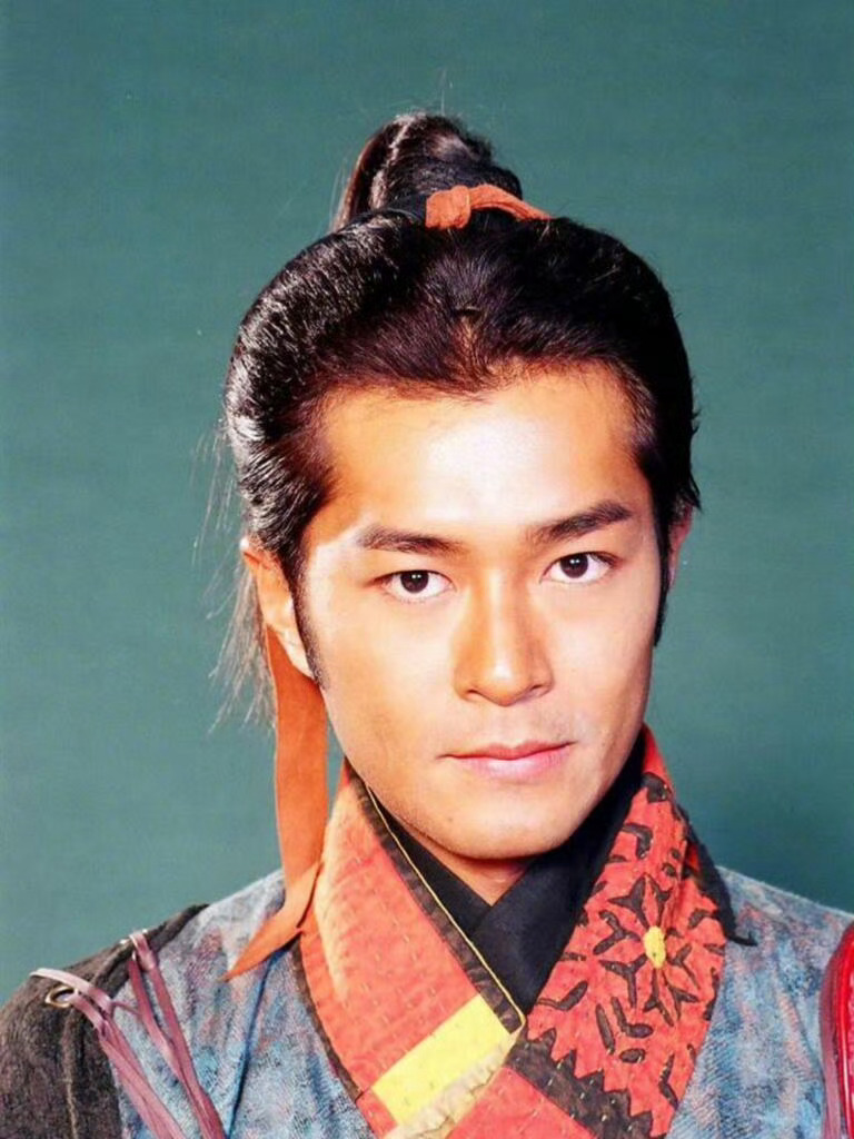 不得不说，剧版《寻秦记》对观众的眼睛太友好了。一种英姿飒爽、个性鲜明、每个人都处