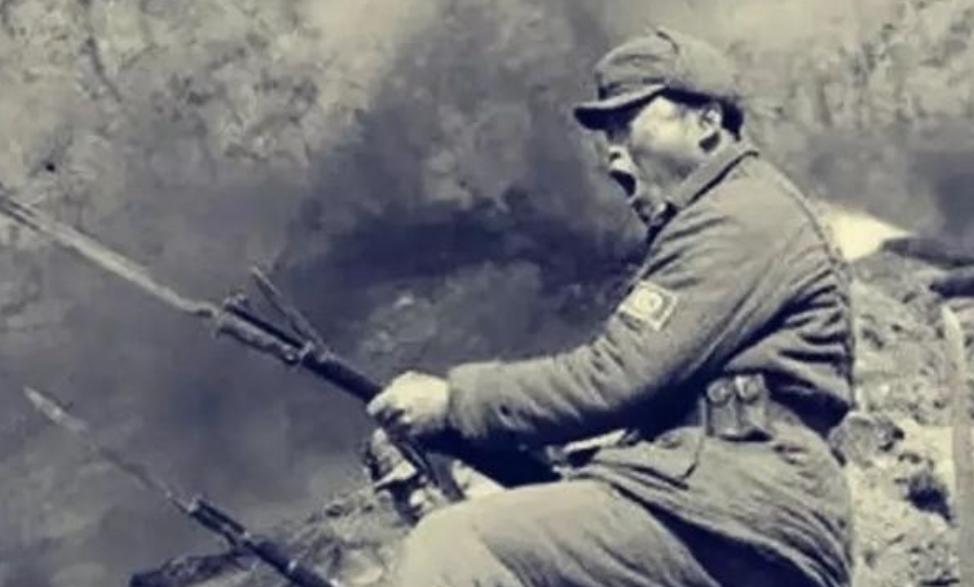 [太阳]1939年，张树义刺死7名日军，已精疲力尽。就在此时，一身材高大的日军，