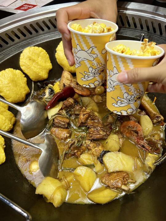 不愧是东北有名的铁锅炖～吃着就是嘎嘎香🤤