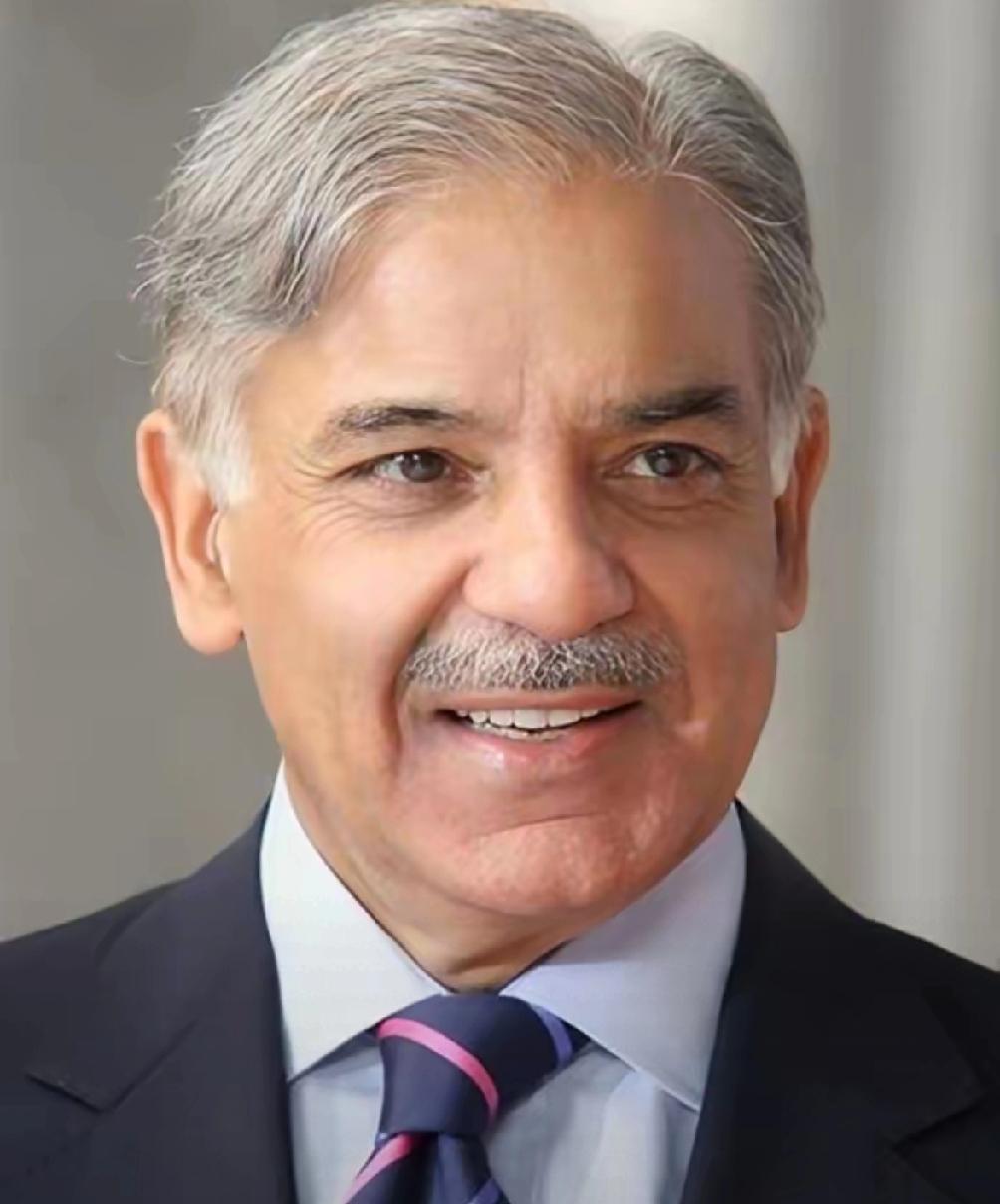 伊斯兰堡全城戒严！3架美军机降落，上万安保出动，只为美伊这场关键谈判
 
巴基斯