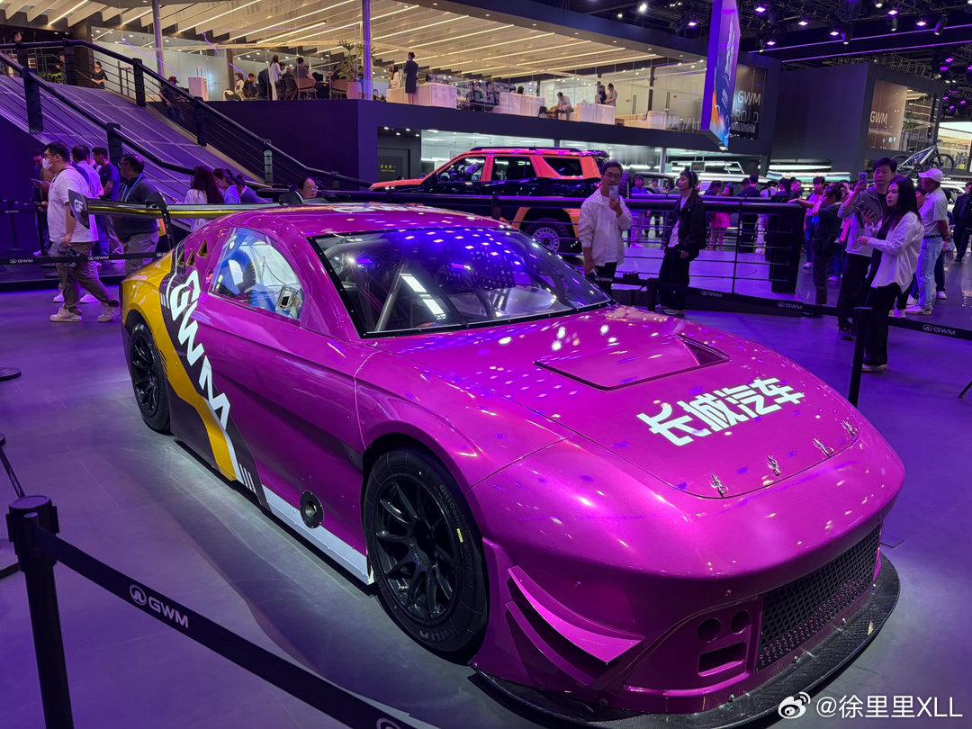 纳斯卡赛车，铁了心要去北美啊…