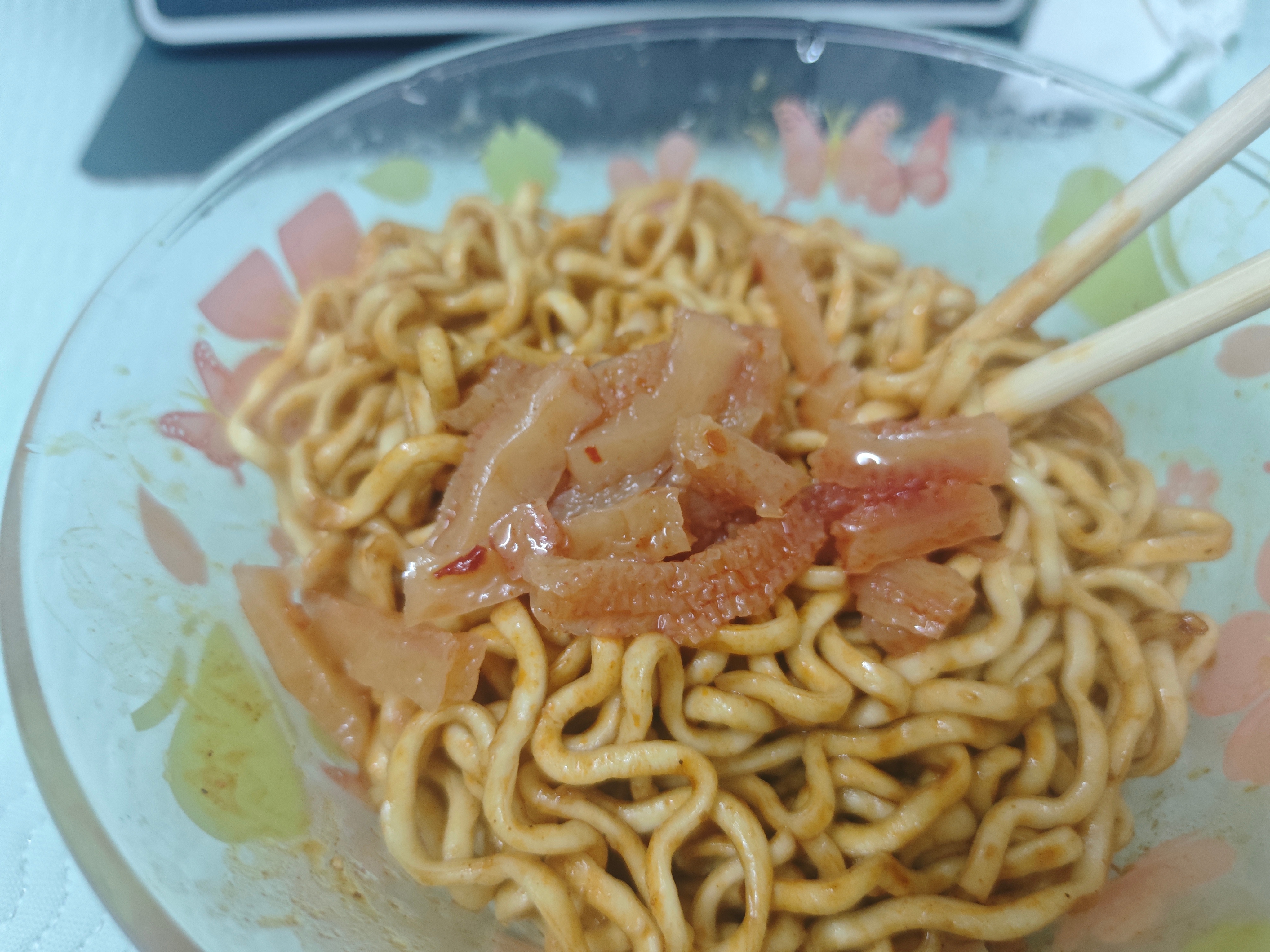 火鸡面＋缺牙齿，美味😋 