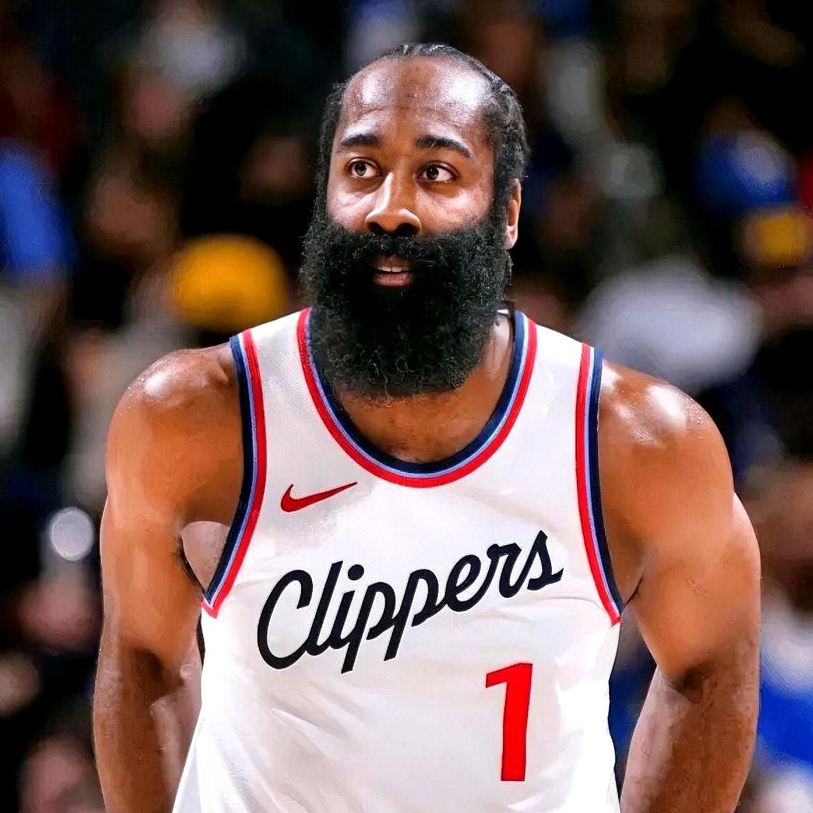 哈登又把快船扛在肩上
 

1月15日打森林狼，他36分8助攻，把西部第一拉下马