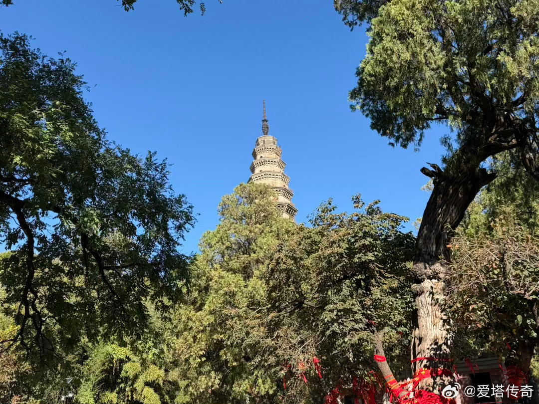 多年以前，日夜奋战黑神话悟空，长清灵岩寺给了个终身免门票的通关文牒，，隔了两年第