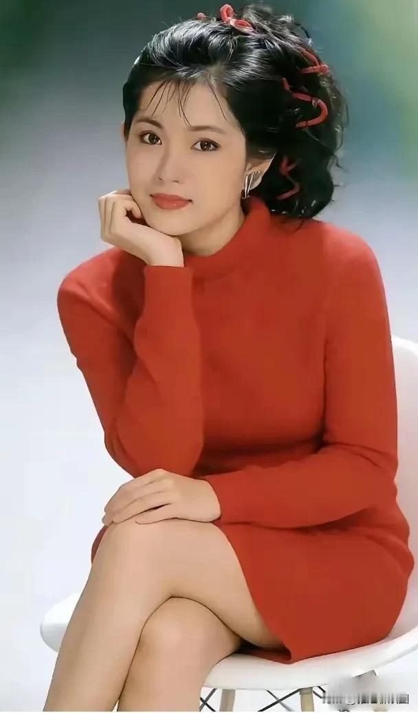80年代台湾女艺人邱于庭大家还记得吗？长相很符合中国人审美的美女，典型的淑慧型美