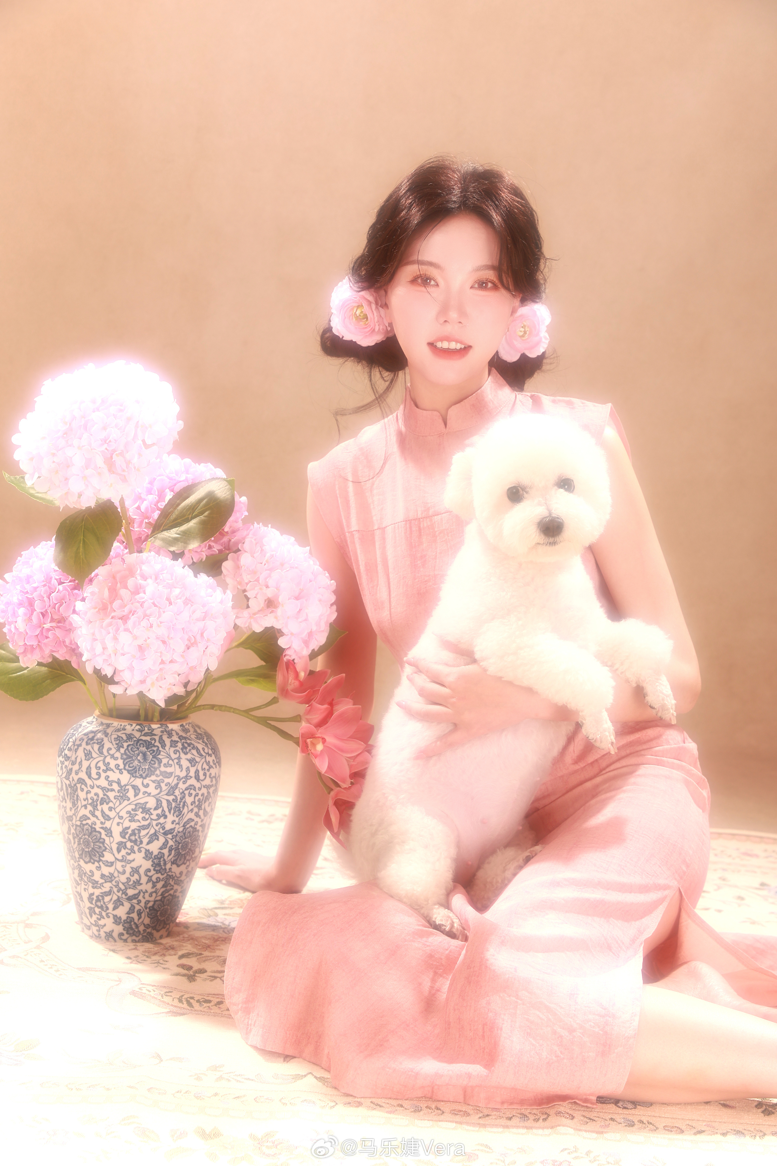 试拍闯入一只小狗马乐婕 ​​​