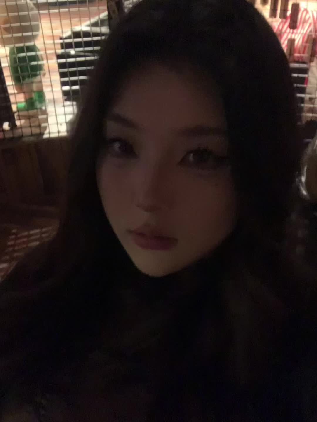 下次生病在我身边好吗