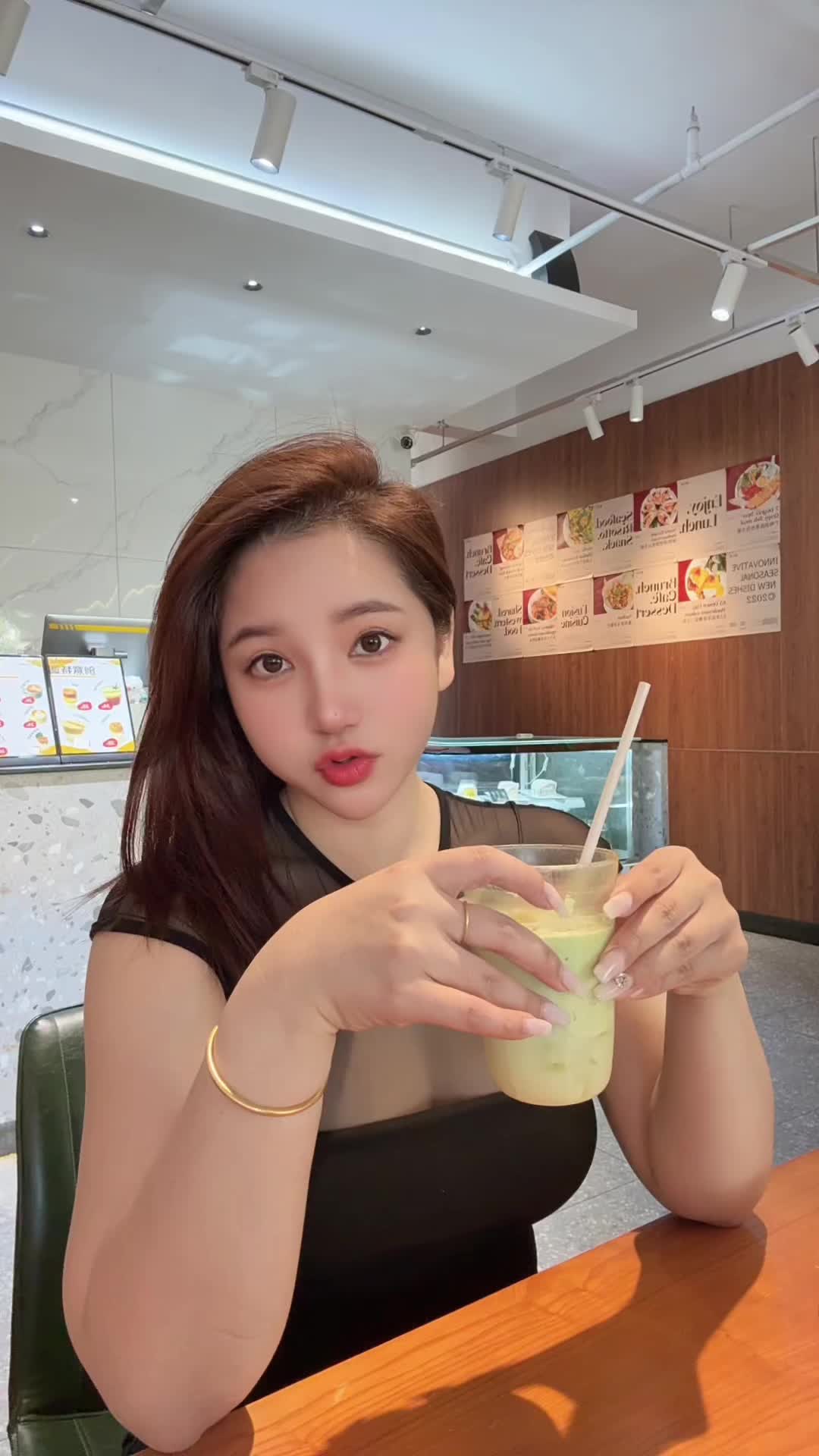 快乐不难.知足就好