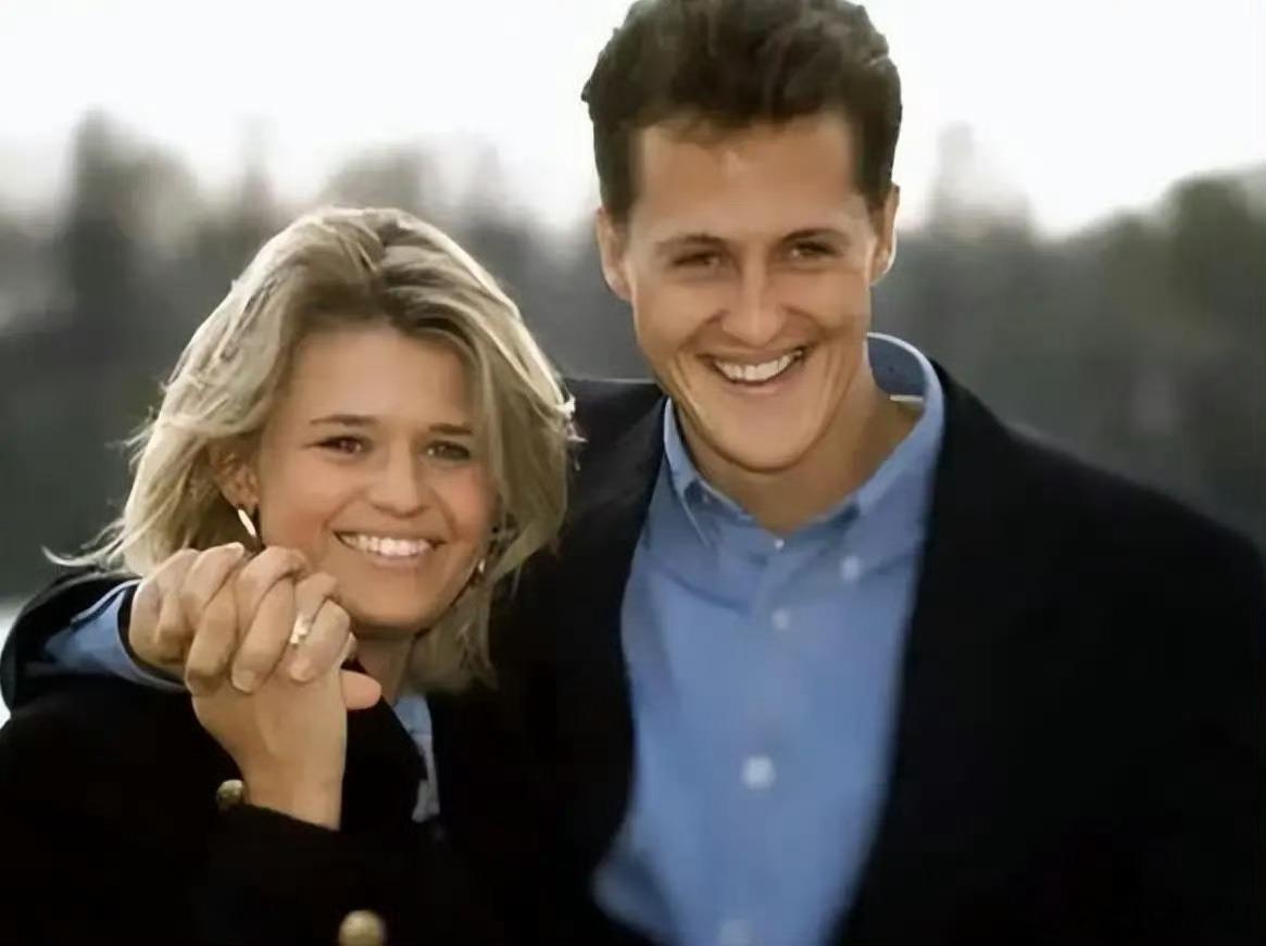 曝车王舒马赫已经可以借助轮椅活动恭喜啊，车王！！太不容易了！ 