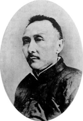 1935年，66岁孙中山保镖被日本人囚禁，特务端来断头饭，谁料他啃完鸡腿偷藏两根