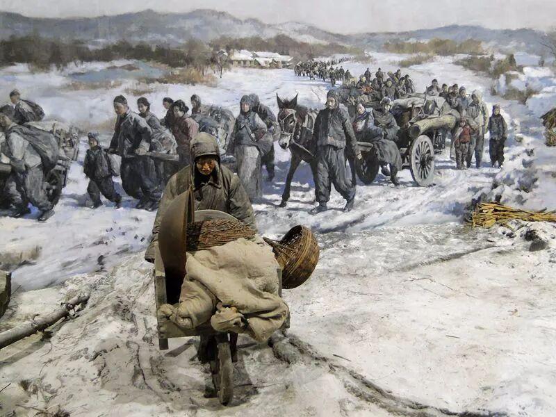 中国最大规模的“移民”：4000万人口，守住了150万平方公里国土。究竟是什么移