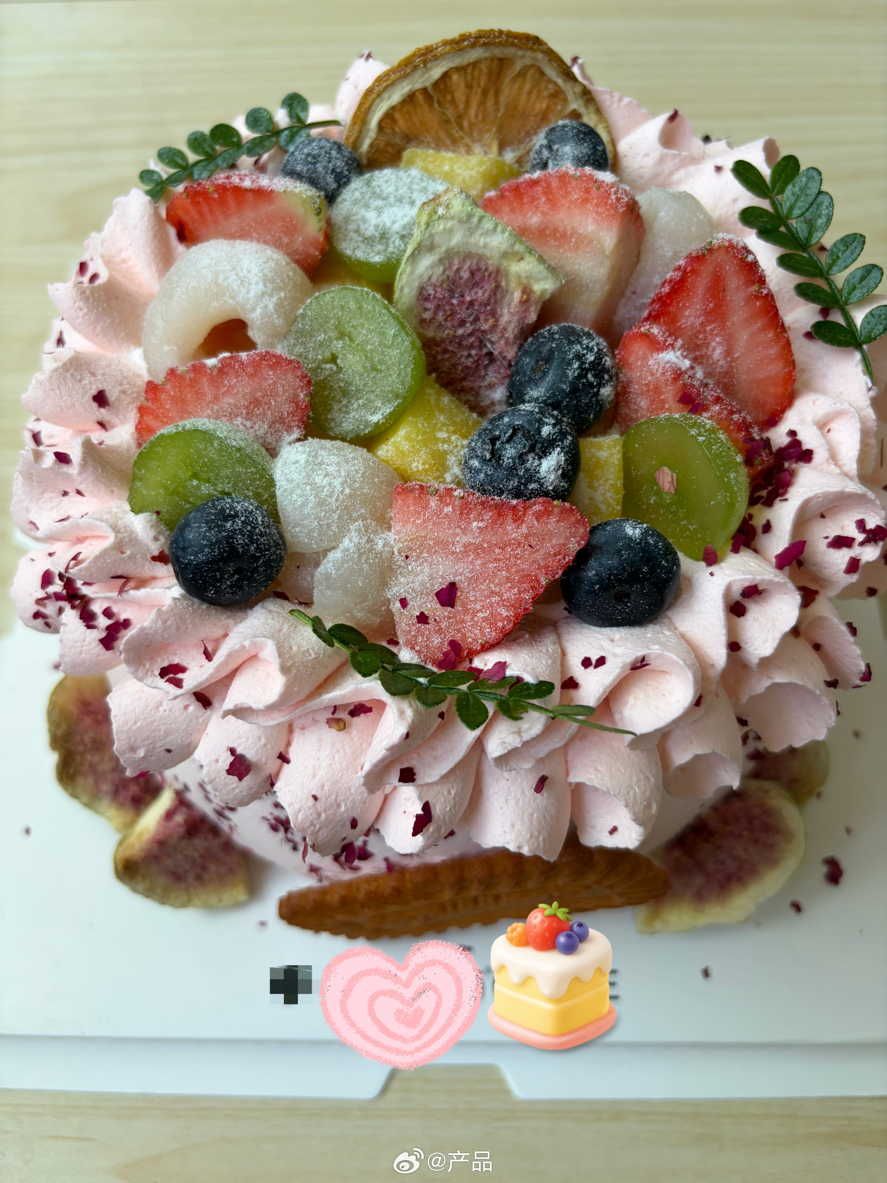 生日朋友圈发了三天了昂～没关系的，发朋友圈是为了记录📝朋友圈是给以后的自己看的