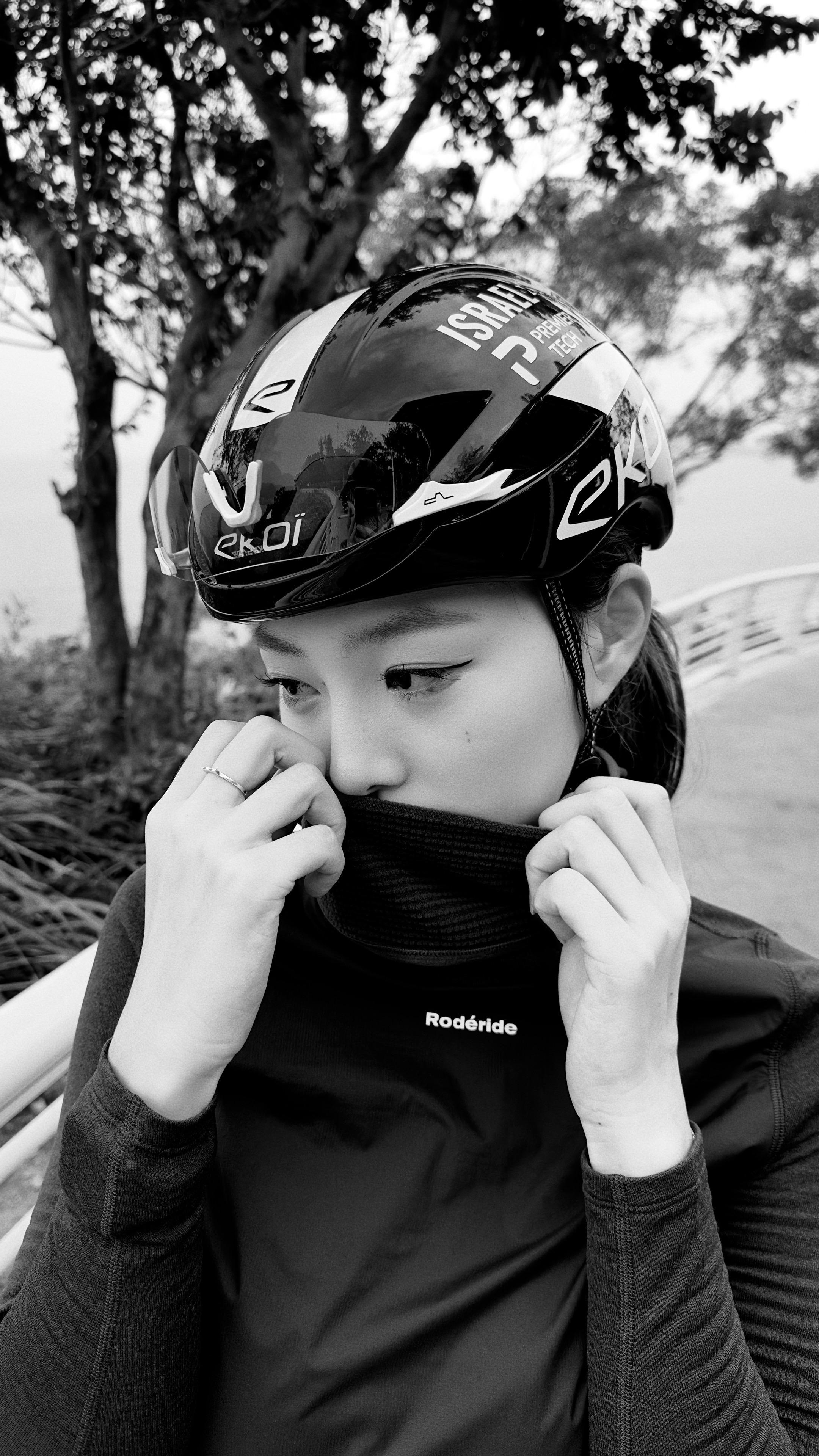 我彳艮扌曳字者阝扌曳飞了。