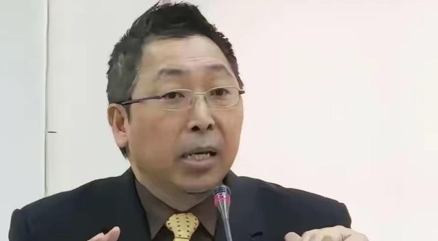 台湾名嘴唐湘龙说：无论中国大陆的军事，经济，科技，多么发达，现在在世界上已经是数