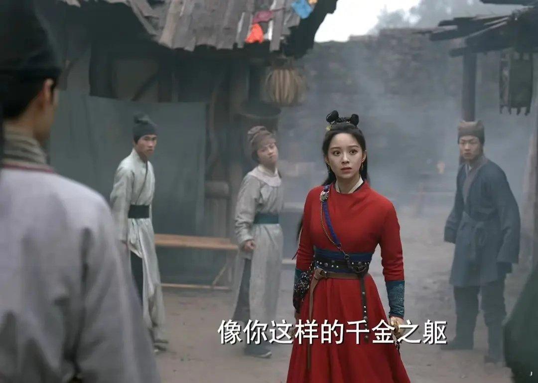 又见逍遥感觉削弱月如太严重了，感情戏删也就删了，月如智力武功都被削。各种游戏bg