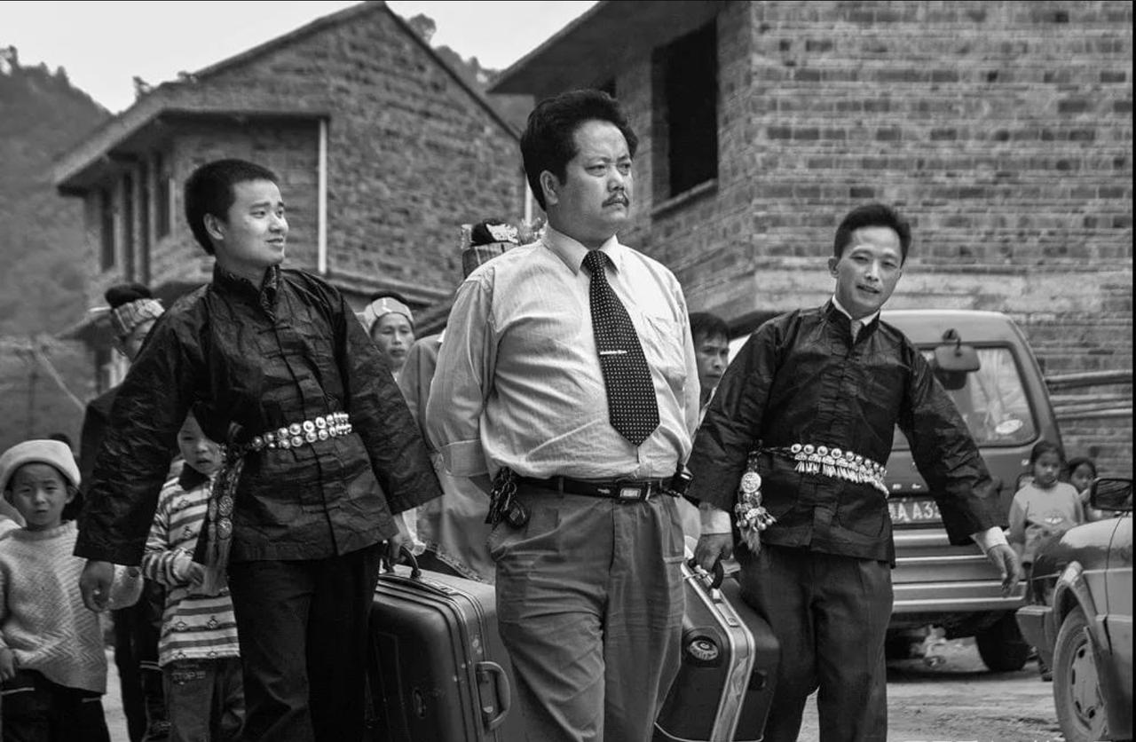 时针拨回到2004年，这就叫“衣锦还乡”。