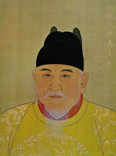 从军事战略布局与水军建设角度，深度分析鄱阳湖之战对明朝开国根基的奠定及江南统治秩